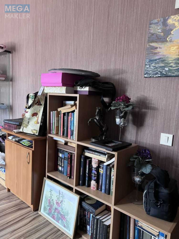 Продаж дома, 2&nbsp;поверху, 383&nbsp;кв.м, 5&nbsp;кімнат, ділянка 16&nbsp;соток, <a class="location-link" href="/podgorcy-selo/" title="Недвижимость Підгірці">Підгірці</a>, Київська (изображение 18)