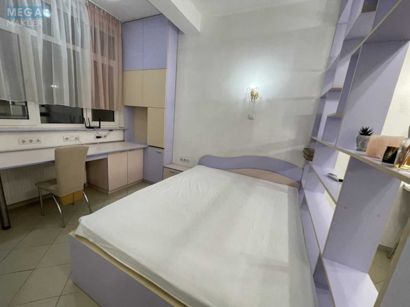 Новобудова, 15 поверхів, <a class="location-link" href="/kiev/" title="Недвижимость Київ">Київ</a>, <a class="location-link" href="/kiev/shevchenkovskij/" title="Недвижимость Шевченківський район">Шевченківський р-н</a>, Жилянская ул., 118 (изображение 2)