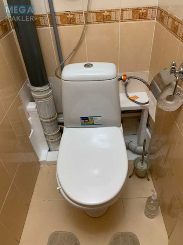 Оренда 3 кімнатної квартири, <a class="location-link" href="/kiev/" title="Недвижимость Київ">Київ</a>, <a class="location-link" href="/kiev/podolskij/" title="Недвижимость Подільський район">Подільський р-н</a>, Свободы просп., 1А (изображение 15)