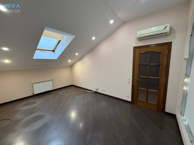 Оренда комерційної нерухомості, 197&nbsp;кв.м, под офис, <a class="location-link" href="/kiev/" title="Недвижимость Київ">Київ</a>, <a class="location-link" href="/kiev/shevchenkovskij/" title="Недвижимость Шевченківський район">Шевченківський р-н</a>, Трехсвятительская ул., 13 (изображение 23)