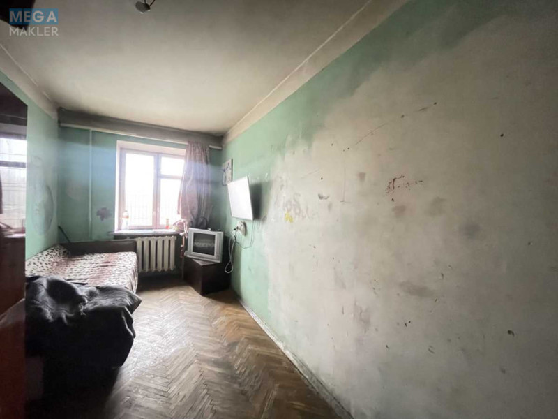 Продаж 3 кімнатної квартири (56,4/41,5/5,9), 5 пов. 5 пов. будинку, <a class="location-link" href="/kiev/" title="Недвижимость Київ">Київ</a>, <a class="location-link" href="/kiev/shevchenkovskij/" title="Недвижимость Шевченківський район">Шевченківський р-н</a>, Олени Теліги вул., 13/14 (изображение 4)