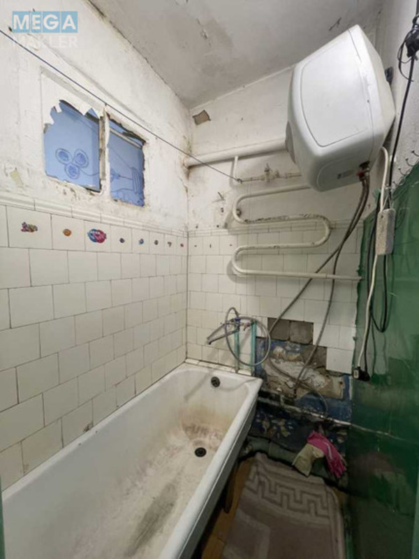 Продаж 3 кімнатної квартири (56,4/41,5/5,9), 5 пов. 5 пов. будинку, <a class="location-link" href="/kiev/" title="Недвижимость Київ">Київ</a>, <a class="location-link" href="/kiev/shevchenkovskij/" title="Недвижимость Шевченківський район">Шевченківський р-н</a>, Олени Теліги вул., 13/14 (изображение 8)