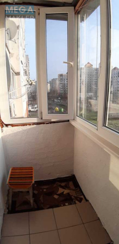 Оренда 1 кімнатної квартири, <a class="location-link" href="/kiev/" title="Недвижимость Київ">Київ</a>, <a class="location-link" href="/kiev/obolonskij/" title="Недвижимость Оболонський район">Оболонський р-н</a>, Героев Сталинграда просп., 39А (изображение 11)