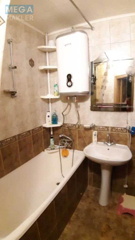 Оренда 3 кімнатної квартири, <a class="location-link" href="/kiev/" title="Недвижимость Київ">Київ</a>, <a class="location-link" href="/kiev/obolonskij/" title="Недвижимость Оболонський район">Оболонський р-н</a>, Казанская ул., 18 (изображение 15)