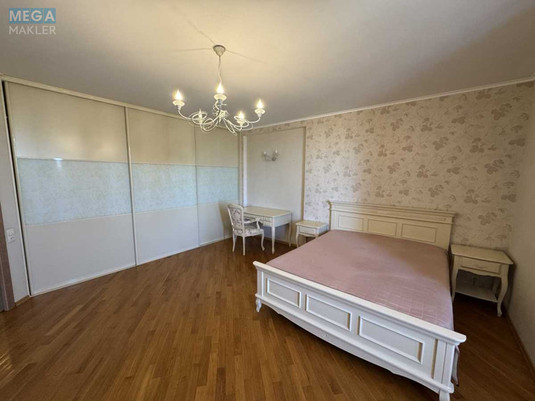 Продаж 2 кімнатної квартири (65/40/10), 17 пов. 23 пов. будинку, <a class="location-link" href="/kiev/" title="Недвижимость Київ">Київ</a>, <a class="location-link" href="/kiev/goloseevskij/" title="Недвижимость Голосіївський район">Голосіївський р-н</a>, Саперно-Слобідський проїзд, 22 (изображение 3)