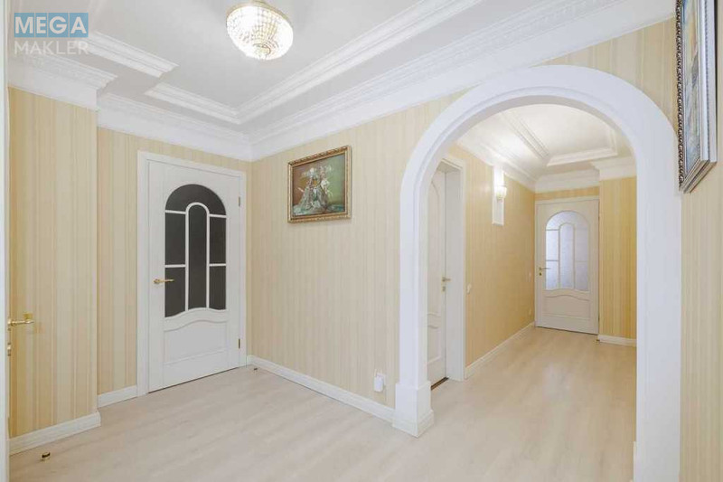 Продаж 3 кімнатної квартири (129/?/16), 13 пов. 25 пов. будинку, <a class="location-link" href="/kiev/" title="Недвижимость Київ">Київ</a>, <a class="location-link" href="/kiev/solomenskij/" title="Недвижимость Солом'янський район">Солом'янський р-н</a>, Курська вул., 13 (изображение 18)