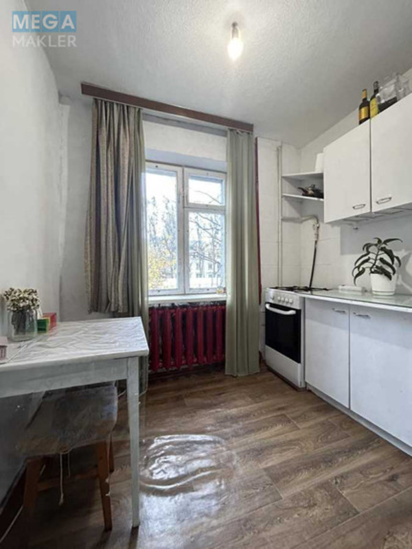 Оренда 1 кімнатної квартири, <a class="location-link" href="/kiev/" title="Недвижимость Київ">Київ</a>, <a class="location-link" href="/kiev/svyatoshinskij/" title="Недвижимость Святошинський район">Святошинський р-н</a>, Академіка Туполєва вул., 7б (изображение 4)