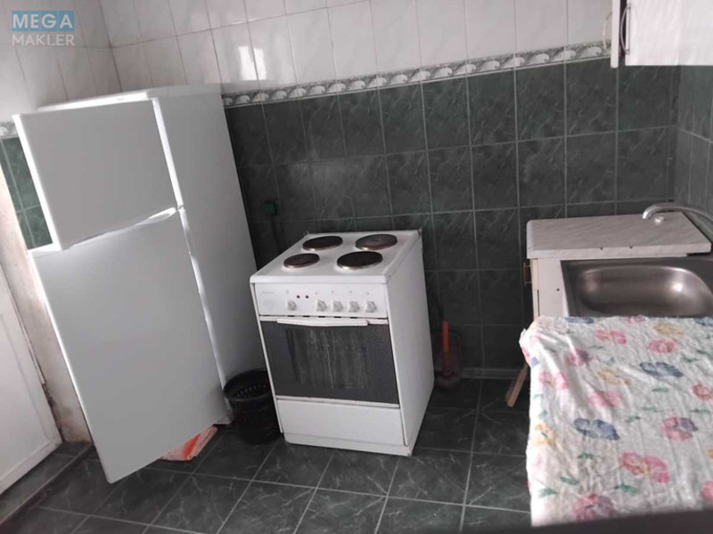 Оренда 2 кімнатної квартири, <a class="location-link" href="/kiev/" title="Недвижимость Київ">Київ</a>, <a class="location-link" href="/kiev/obolonskij/" title="Недвижимость Оболонський район">Оболонський р-н</a>, Героев Днепра ул., 6 (изображение 9)