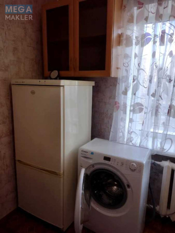 Оренда 2 кімнатної квартири, <a class="location-link" href="/kiev/" title="Недвижимость Київ">Київ</a>, <a class="location-link" href="/kiev/shevchenkovskij/" title="Недвижимость Шевченківський район">Шевченківський р-н</a>, Саратовская ул., 47 (изображение 9)