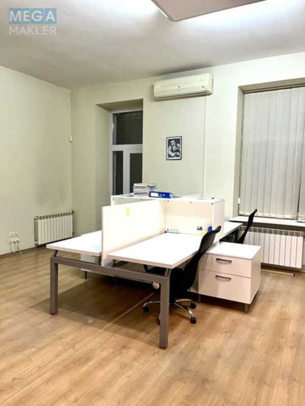 Оренда комерційної нерухомості, 75&nbsp;кв.м, под офис, <a class="location-link" href="/kiev/" title="Недвижимость Київ">Київ</a>, <a class="location-link" href="/kiev/shevchenkovskij/" title="Недвижимость Шевченківський район">Шевченківський р-н</a>, Саксаганського вул., 147 (изображение 4)