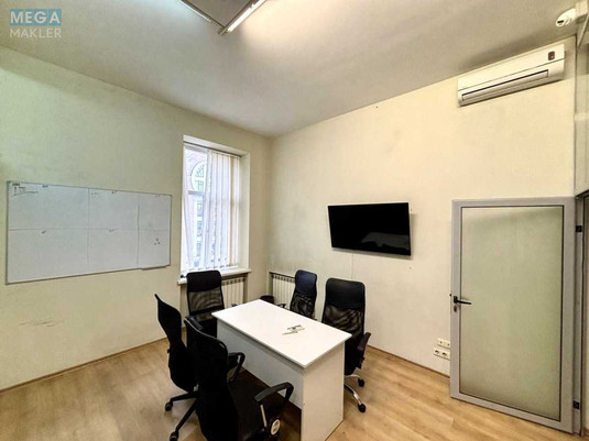 Оренда комерційної нерухомості, 75&nbsp;кв.м, под офис, <a class="location-link" href="/kiev/" title="Недвижимость Київ">Київ</a>, <a class="location-link" href="/kiev/shevchenkovskij/" title="Недвижимость Шевченківський район">Шевченківський р-н</a>, Саксаганського вул., 147 (изображение 7)