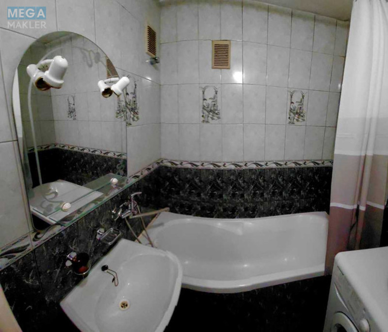 Продаж 2 кімнатної квартири (52/30/7,5), 8 пов. 9 пов. будинку, <a class="location-link" href="/kiev/" title="Недвижимость Київ">Київ</a>, <a class="location-link" href="/kiev/solomenskij/" title="Недвижимость Солом'янський район">Солом'янський р-н</a>, Нововокзальна вул., 21 (изображение 12)