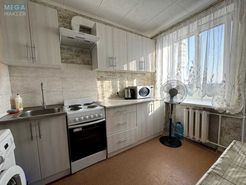 Оренда 1 кімнатної квартири, <a class="location-link" href="/odessa/" title="Недвижимость Одеса">Одеса</a>, <a class="location-link" href="/odessa/suvorovskij/" title="Недвижимость Суворовський район">Суворовський р-н</a>, Бочарова, 13 (изображение 3)