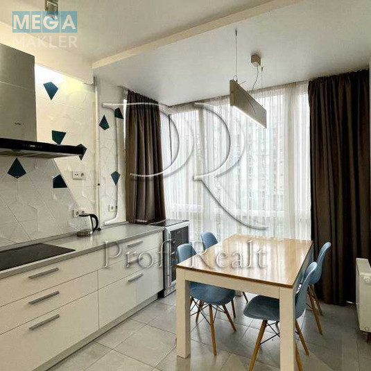 Продаж 3 кімнатної квартири (90/32/15), 3 пов. 10 пов. будинку, <a class="location-link" href="/kiev/" title="Недвижимость Київ">Київ</a>, <a class="location-link" href="/kiev/goloseevskij/" title="Недвижимость Голосіївський район">Голосіївський р-н</a>, Метрологічна вулиця, 109 (изображение 3)