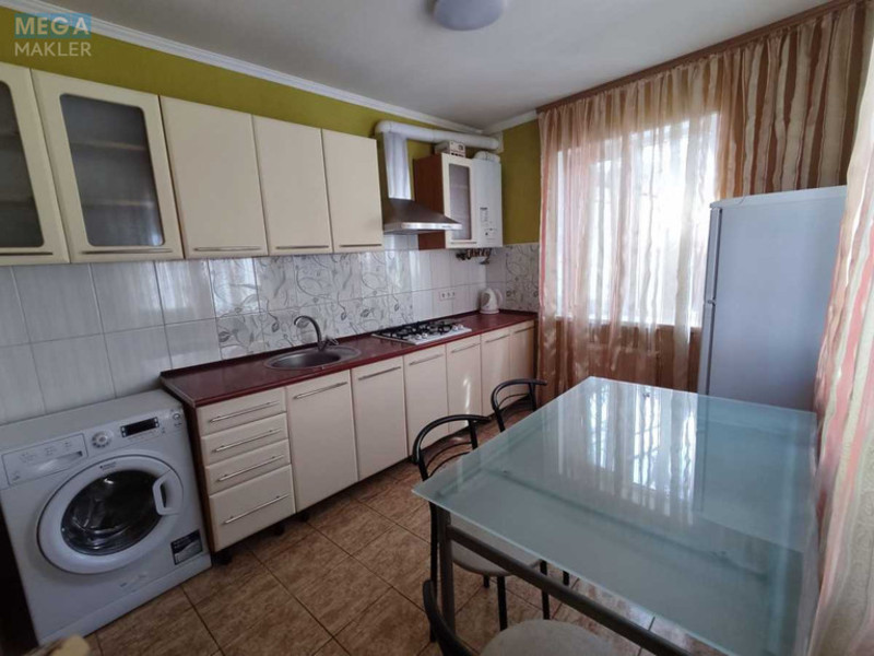 Оренда 1 кімнатної квартири, <a class="location-link" href="/odessa/" title="Недвижимость Одеса">Одеса</a>, <a class="location-link" href="/odessa/primorskij/" title="Недвижимость Приморський район">Приморський р-н</a>, Адмиральский проспект, 13 (изображение 7)