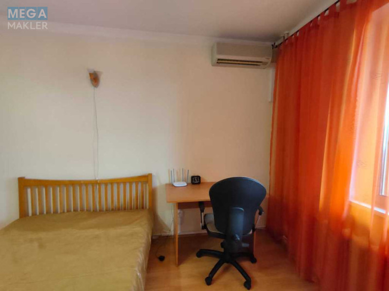 Оренда 1 кімнатної квартири, <a class="location-link" href="/kiev/" title="Недвижимость Київ">Київ</a>, <a class="location-link" href="/kiev/darnickij/" title="Недвижимость Дарницький район">Дарницький р-н</a>, Михайла Драгоманова вул., 14 (изображение 15)