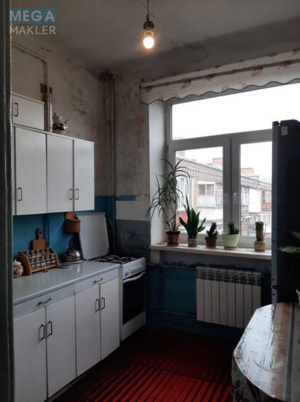 Продаж 2 кімнатної квартири (54/33/7), 5 пов. 5 пов. будинку, <a class="location-link" href="/kiev/" title="Недвижимость Київ">Київ</a>, <a class="location-link" href="/kiev/svyatoshinskij/" title="Недвижимость Святошинський район">Святошинський р-н</a>, Кулібіна вул., 4/2 (изображение 11)