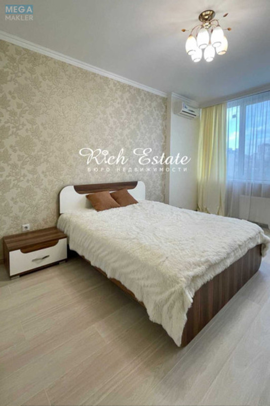 Оренда 1 кімнатної квартири, <a class="location-link" href="/kiev/" title="Недвижимость Київ">Київ</a>, <a class="location-link" href="/kiev/podolskij/" title="Недвижимость Подільський район">Подільський р-н</a>, Вышгородская ул., 45 (изображение 2)