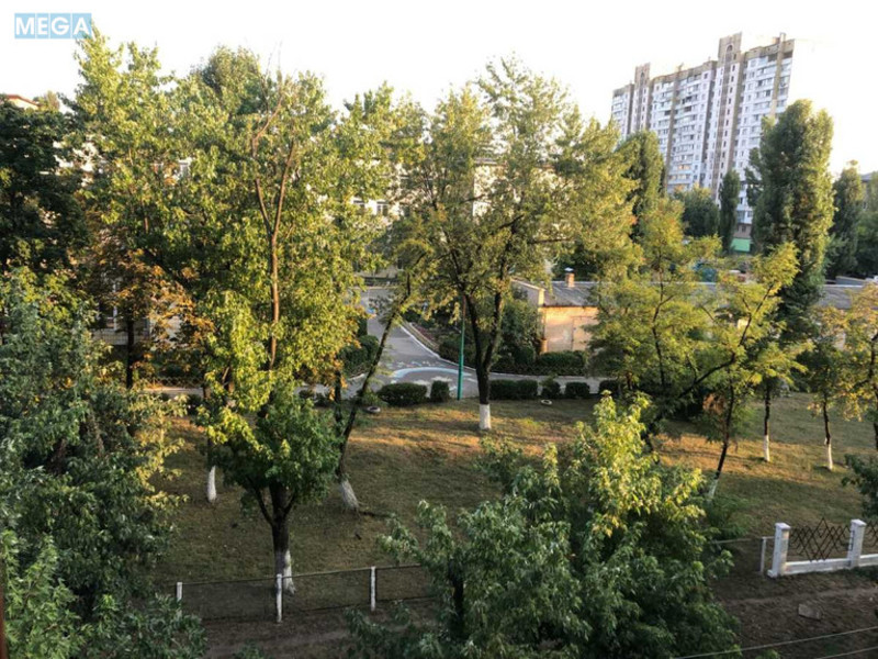 Продаж 1 кімнатної квартири (33/14/6), 4 пов. 9 пов. будинку, <a class="location-link" href="/kiev/" title="Недвижимость Київ">Київ</a>, <a class="location-link" href="/kiev/desnyanskij/" title="Недвижимость Деснянський район">Деснянський р-н</a>, Шолом-Алейхема вул., 16 (изображение 9)