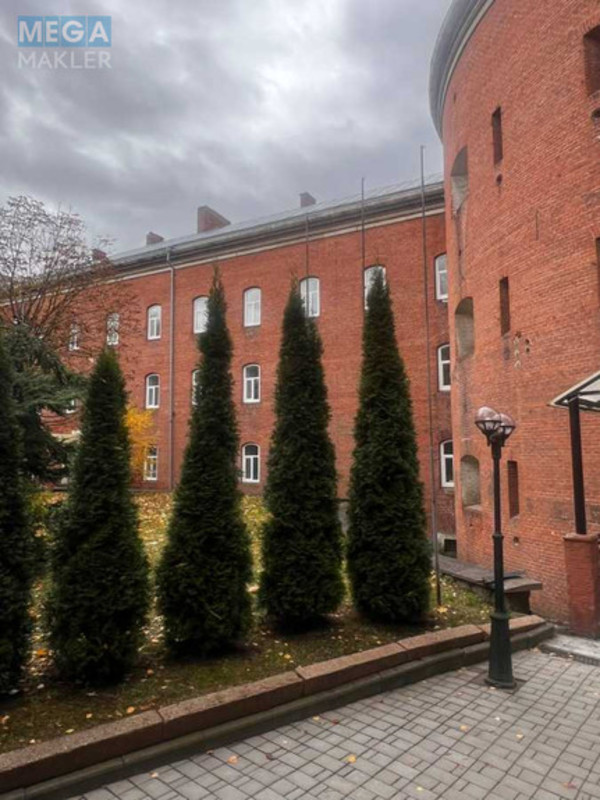 Продаж окремої будівлі/побудови, 7&nbsp;289,70&nbsp;кв.м, <a class="location-link" href="/lviv/" title="Недвижимость Львів">Львів</a>, <a class="location-link" href="/lviv/galickij/" title="Недвижимость Галицький район">Галицький р-н</a>, Грабовського, 11 (изображение 6)