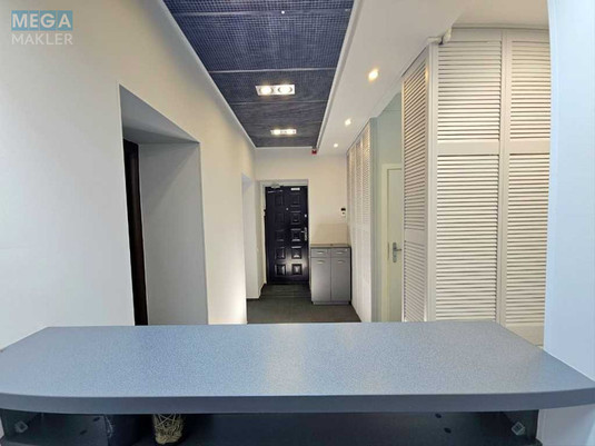 Оренда комерційної нерухомості, 80&nbsp;кв.м, под офис, <a class="location-link" href="/kiev/" title="Недвижимость Київ">Київ</a>, <a class="location-link" href="/kiev/pecherskij/" title="Недвижимость Печерський район">Печерський р-н</a>, Шелковичная ул., 7а (изображение 2)