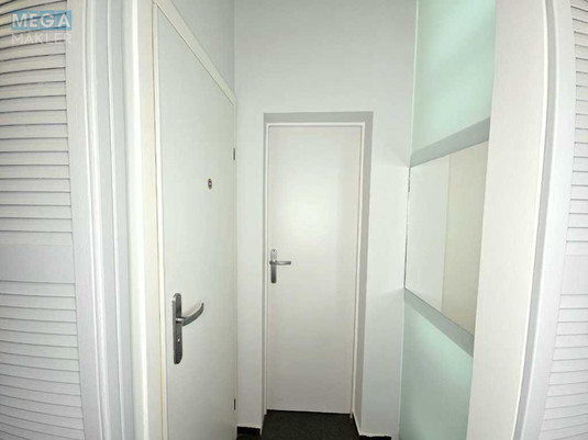 Оренда комерційної нерухомості, 80&nbsp;кв.м, под офис, <a class="location-link" href="/kiev/" title="Недвижимость Київ">Київ</a>, <a class="location-link" href="/kiev/pecherskij/" title="Недвижимость Печерський район">Печерський р-н</a>, Шелковичная ул., 7а (изображение 5)