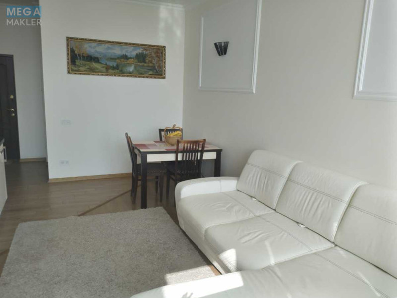 Оренда 2 кімнатної квартири, <a class="location-link" href="/kiev/" title="Недвижимость Київ">Київ</a>, <a class="location-link" href="/kiev/shevchenkovskij/" title="Недвижимость Шевченківський район">Шевченківський р-н</a>, Дмитрівська вул., 82 (изображение 2)