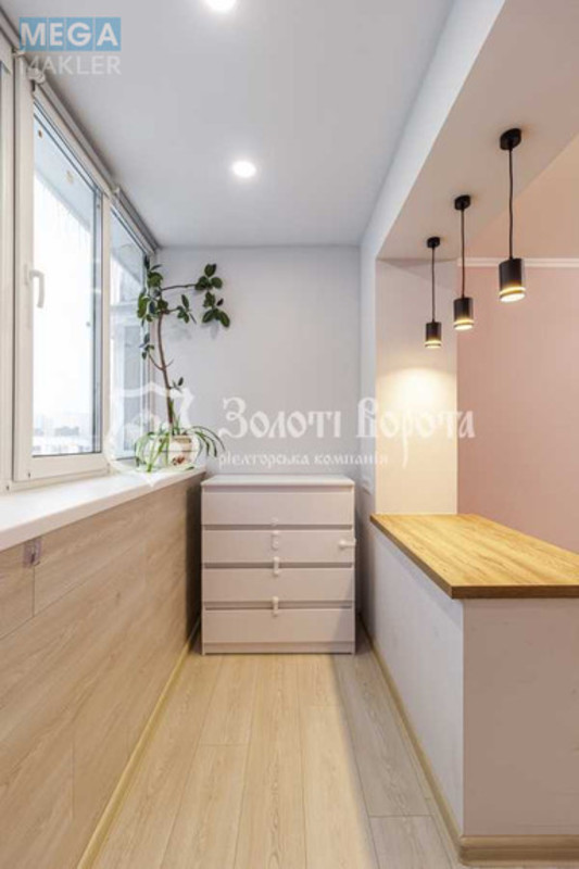 Продаж 1 кімнатної квартири (32,9/12/6,4), 4 пов. 10 пов. будинку, <a class="location-link" href="/kiev/" title="Недвижимость Київ">Київ</a>, <a class="location-link" href="/kiev/desnyanskij/" title="Недвижимость Деснянський район">Деснянський р-н</a>, Милославська вул., 17а (изображение 5)