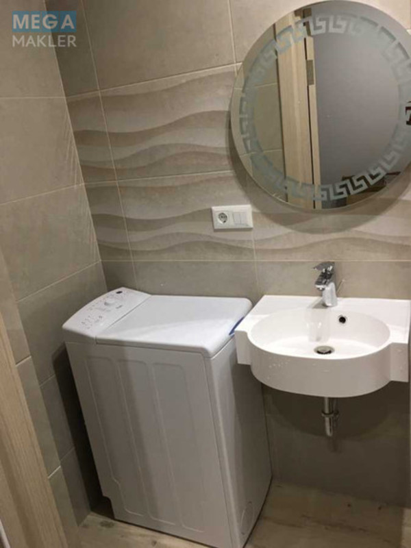 Оренда 2 кімнатної квартири, <a class="location-link" href="/kiev/" title="Недвижимость Київ">Київ</a>, <a class="location-link" href="/kiev/goloseevskij/" title="Недвижимость Голосіївський район">Голосіївський р-н</a>, Академика Глушкова просп., 9д (изображение 8)