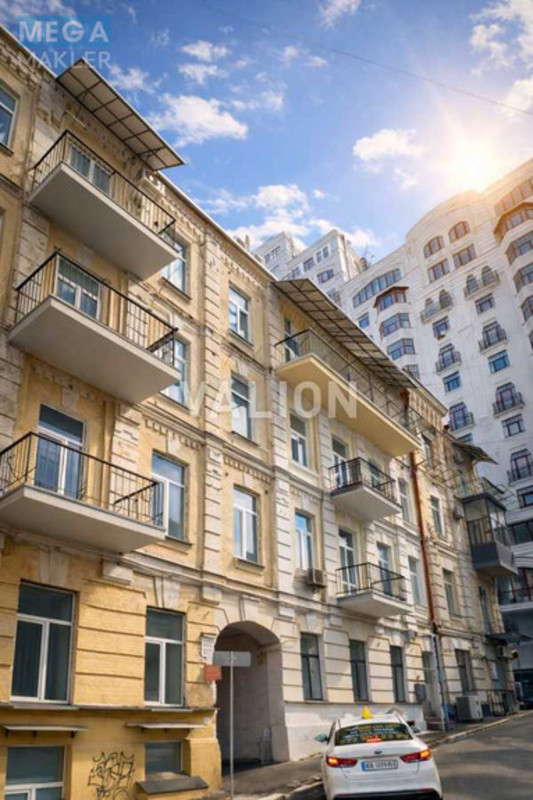 Продаж 5 кімнатної квартири (275/91/31), 4 пов. 4 пов. будинку, <a class="location-link" href="/kiev/" title="Недвижимость Київ">Київ</a>, <a class="location-link" href="/kiev/shevchenkovskij/" title="Недвижимость Шевченківський район">Шевченківський р-н</a>, Тараса Шевченка пров., 13/21 (изображение 9)
