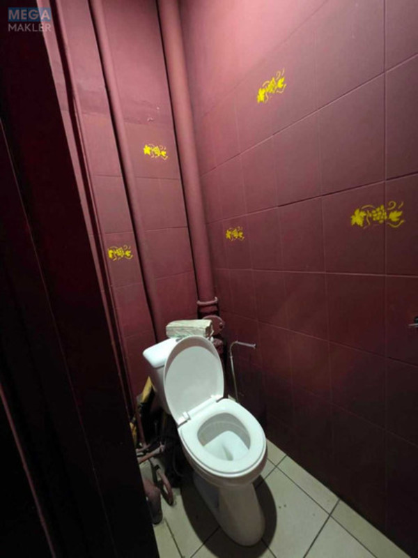 Оренда комерційної нерухомості, 70&nbsp;кв.м, под офис, <a class="location-link" href="/kiev/" title="Недвижимость Київ">Київ</a>, <a class="location-link" href="/kiev/pecherskij/" title="Недвижимость Печерський район">Печерський р-н</a>, Михайловская ул., 19 (изображение 14)