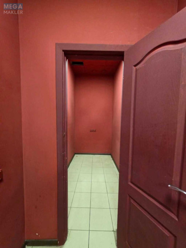 Оренда комерційної нерухомості, 70&nbsp;кв.м, под офис, <a class="location-link" href="/kiev/" title="Недвижимость Київ">Київ</a>, <a class="location-link" href="/kiev/pecherskij/" title="Недвижимость Печерський район">Печерський р-н</a>, Михайловская ул., 19 (изображение 19)