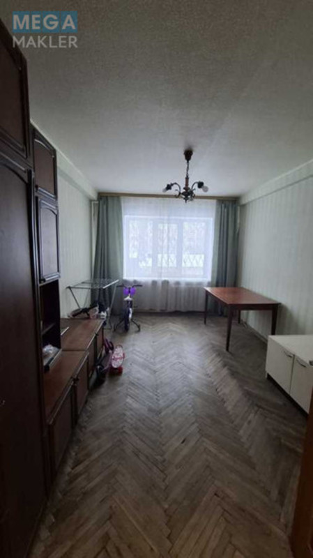 Продаж 3 кімнатної квартири (59,9/44/8), 1 пов. 5 пов. будинку, <a class="location-link" href="/kiev/" title="Недвижимость Київ">Київ</a>, <a class="location-link" href="/kiev/dneprovskij/" title="Недвижимость Дніпровський район">Дніпровський р-н</a>, Пражская ул., 20 (изображение 2)