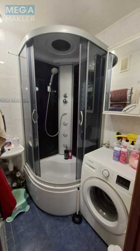 Продаж 3 кімнатної квартири (59,9/44/8), 1 пов. 5 пов. будинку, <a class="location-link" href="/kiev/" title="Недвижимость Київ">Київ</a>, <a class="location-link" href="/kiev/dneprovskij/" title="Недвижимость Дніпровський район">Дніпровський р-н</a>, Пражская ул., 20 (изображение 8)