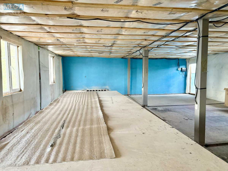 Оренда окремої будівлі/побудови, 102&nbsp;кв.м, под производство, <a class="location-link" href="/kiev/" title="Недвижимость Київ">Київ</a>, <a class="location-link" href="/kiev/obolonskij/" title="Недвижимость Оболонський район">Оболонський р-н</a>, Петра Калнишевського вул., 16 (изображение 9)