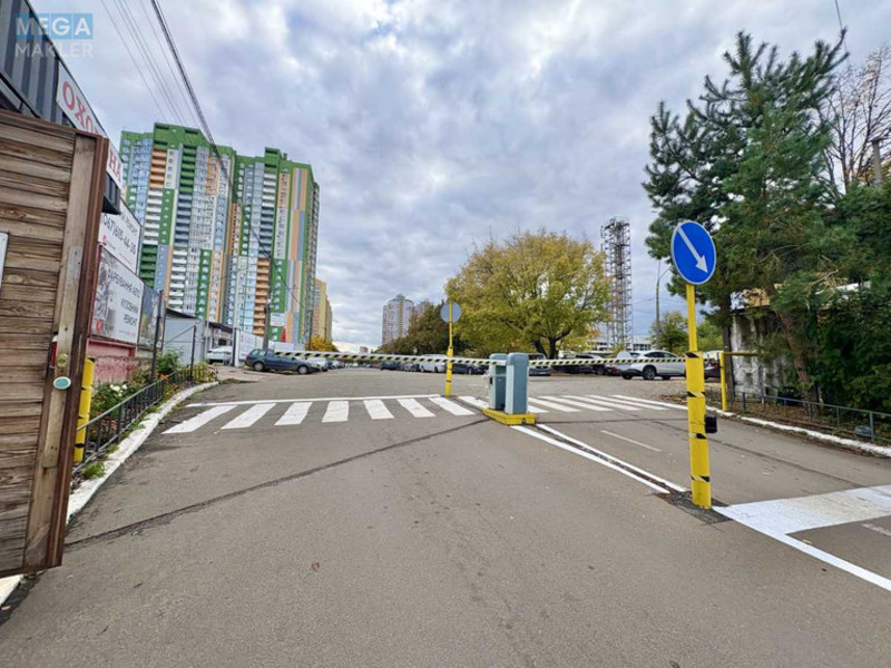 Оренда окремої будівлі/побудови, 102&nbsp;кв.м, под производство, <a class="location-link" href="/kiev/" title="Недвижимость Київ">Київ</a>, <a class="location-link" href="/kiev/obolonskij/" title="Недвижимость Оболонський район">Оболонський р-н</a>, Петра Калнишевського вул., 16 (изображение 16)