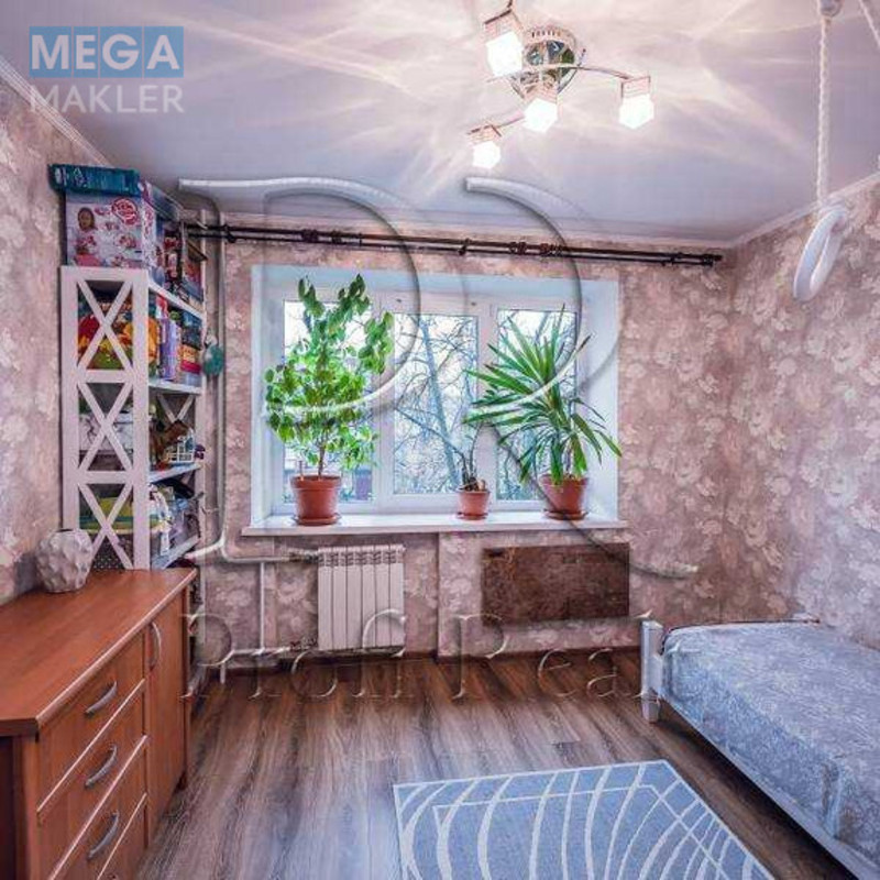 Продаж 3 кімнатної квартири (68/40/8), 3 пов. 9 пов. будинку, <a class="location-link" href="/kiev/" title="Недвижимость Київ">Київ</a>, <a class="location-link" href="/kiev/darnickij/" title="Недвижимость Дарницький район">Дарницький р-н</a>, Шевельова Юрія вулиця, 49/20 (изображение 5)