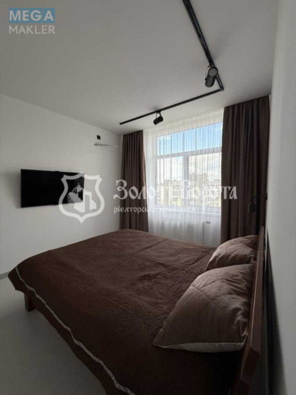 Продаж 3 кімнатної квартири (89,9/49/16,5), 9 пов. 9 пов. будинку, <a class="location-link" href="/kiev/" title="Недвижимость Київ">Київ</a>, <a class="location-link" href="/kiev/solomenskij/" title="Недвижимость Солом'янський район">Солом'янський р-н</a>, Юнацька вул., 6 (изображение 4)