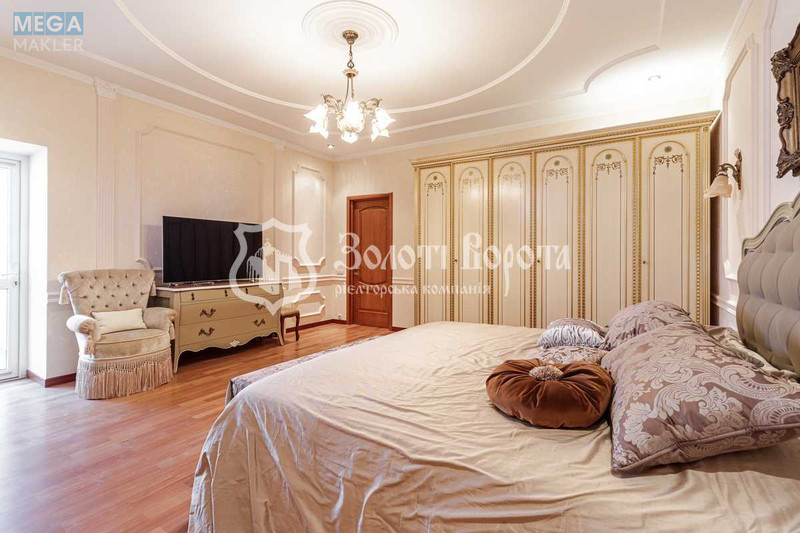 Продаж 4 кімнатної квартири (210/83/47,5), 11 пов. 17 пов. будинку, <a class="location-link" href="/kiev/" title="Недвижимость Київ">Київ</a>, <a class="location-link" href="/kiev/pecherskij/" title="Недвижимость Печерський район">Печерський р-н</a>, Старонаводницька вул., 13 (изображение 3)