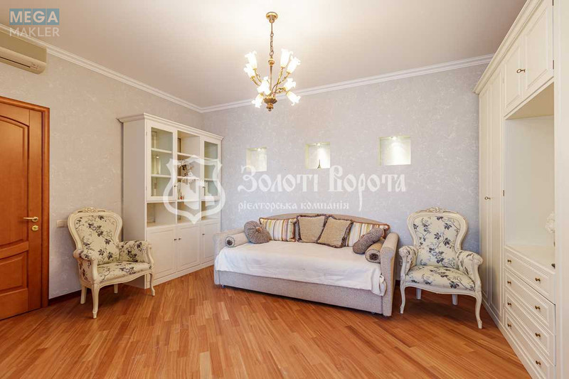 Продаж 4 кімнатної квартири (210/83/47,5), 11 пов. 17 пов. будинку, <a class="location-link" href="/kiev/" title="Недвижимость Київ">Київ</a>, <a class="location-link" href="/kiev/pecherskij/" title="Недвижимость Печерський район">Печерський р-н</a>, Старонаводницька вул., 13 (изображение 8)