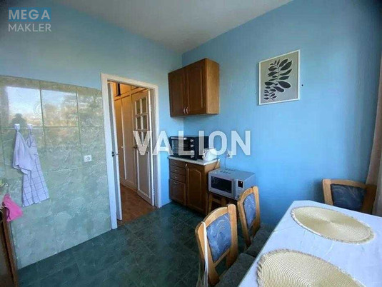 Продаж 4 кімнатної квартири (93/63/8), 5 пов. 9 пов. будинку, <a class="location-link" href="/kiev/" title="Недвижимость Київ">Київ</a>, <a class="location-link" href="/kiev/svyatoshinskij/" title="Недвижимость Святошинський район">Святошинський р-н</a>, Семашка вул., 21 (изображение 7)