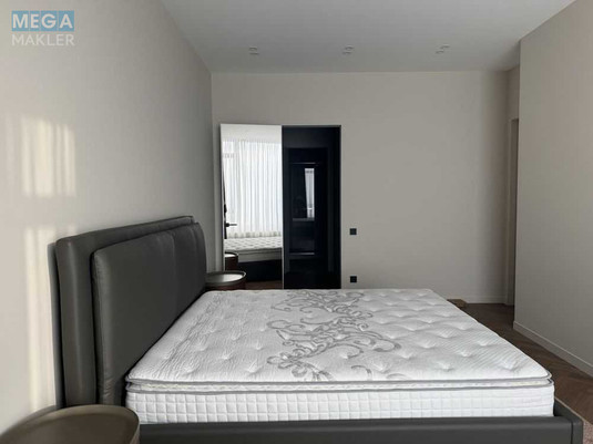 Оренда 2 кімнатної квартири, <a class="location-link" href="/kiev/" title="Недвижимость Київ">Київ</a>, <a class="location-link" href="/kiev/pecherskij/" title="Недвижимость Печерський район">Печерський р-н</a>, Василия Тютюнника ул., 39 (изображение 3)