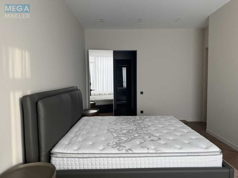 Оренда 2 кімнатної квартири, <a class="location-link" href="/kiev/" title="Недвижимость Київ">Київ</a>, <a class="location-link" href="/kiev/pecherskij/" title="Недвижимость Печерський район">Печерський р-н</a>, Василия Тютюнника ул., 39 (изображение 3)