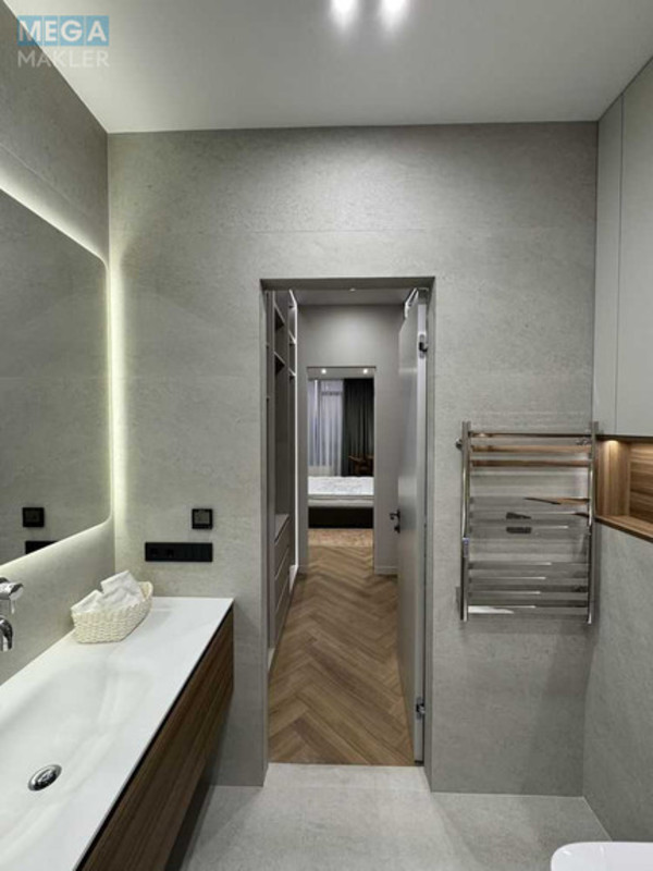 Оренда 2 кімнатної квартири, <a class="location-link" href="/kiev/" title="Недвижимость Київ">Київ</a>, <a class="location-link" href="/kiev/pecherskij/" title="Недвижимость Печерський район">Печерський р-н</a>, Василия Тютюнника ул., 39 (изображение 17)