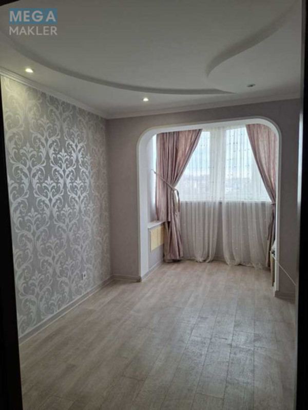 Продаж 3 кімнатної квартири (71/43/8), 9 пов. 12 пов. будинку, <a class="location-link" href="/odessa/" title="Недвижимость Одеса">Одеса</a>, <a class="location-link" href="/odessa/suvorovskij/" title="Недвижимость Суворовський район">Суворовський р-н</a>, Князя Володимира Великого, 70 (изображение 3)