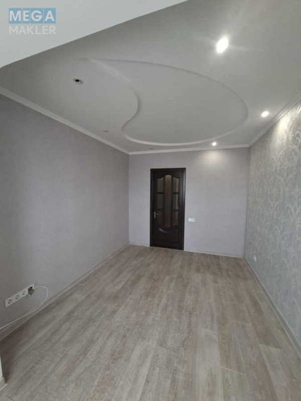 Продаж 3 кімнатної квартири (71/43/8), 9 пов. 12 пов. будинку, <a class="location-link" href="/odessa/" title="Недвижимость Одеса">Одеса</a>, <a class="location-link" href="/odessa/suvorovskij/" title="Недвижимость Суворовський район">Суворовський р-н</a>, Князя Володимира Великого, 70 (изображение 4)