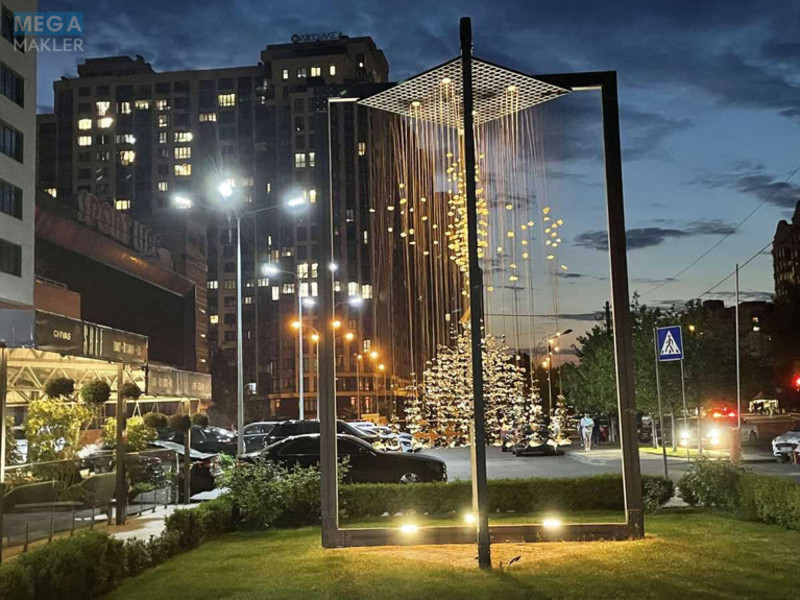 Продаж 3 кімнатної квартири (102/58/14), 15 пов. 20 пов. будинку, <a class="location-link" href="/kiev/" title="Недвижимость Київ">Київ</a>, <a class="location-link" href="/kiev/goloseevskij/" title="Недвижимость Голосіївський район">Голосіївський р-н</a>, Маршала Конева ул., 10/1 (изображение 24)