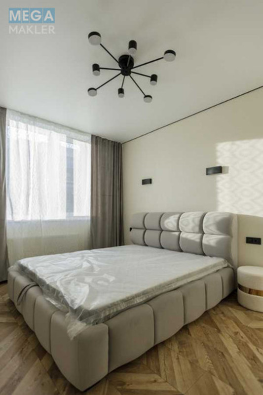 Продаж 2 кімнатної квартири (45/22/14), 7 пов. 10 пов. будинку, <a class="location-link" href="/sofievskaya-borshagovka/" title="Недвижимость Софіївська Борщагівка">Софіївська Борщагівка</a>, Свободи (изображение 5)