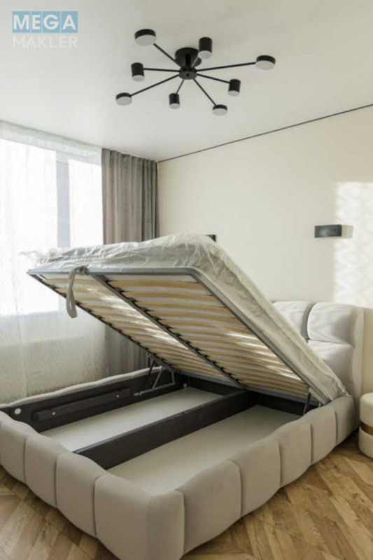 Продаж 2 кімнатної квартири (45/22/14), 7 пов. 10 пов. будинку, <a class="location-link" href="/sofievskaya-borshagovka/" title="Недвижимость Софіївська Борщагівка">Софіївська Борщагівка</a>, Свободи (изображение 7)