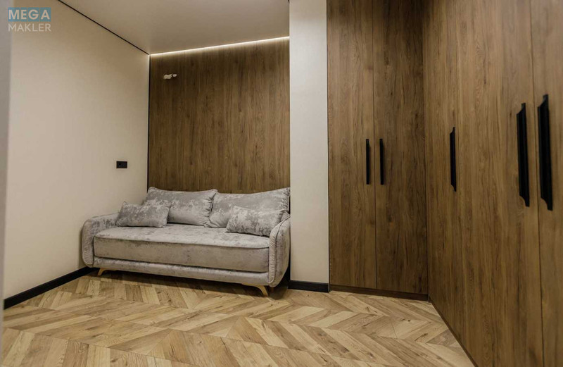 Продаж 2 кімнатної квартири (45/22/14), 7 пов. 10 пов. будинку, <a class="location-link" href="/sofievskaya-borshagovka/" title="Недвижимость Софіївська Борщагівка">Софіївська Борщагівка</a>, Свободи (изображение 9)